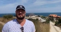 Николай Бареков също поведе плажен протест