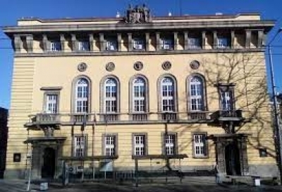 Денонощна телефонна линия за пристигащите от Украйна