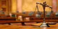 Ще върнат ли задочната форма на обучение за специалност "Право"