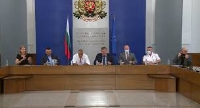 Борисов заподозря капан, НСО поискала да се затвори морето край „Росенец“ 