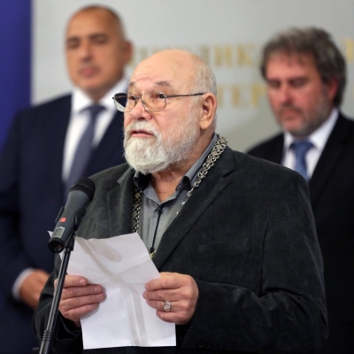 Владимир Зарев отличен с наградата ”Св. Паисий Хилендарски”