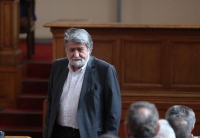 Вежди Рашидов катастрофира в София 