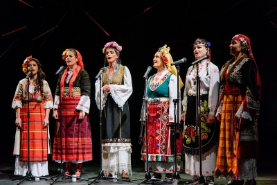 Нина Николина и „Магическите гласове“ възкресяват традицията на народната песен
