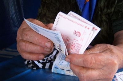 Преизчисляват служебно пенсиите на около 258 хил. работещи пенсионери
