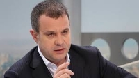 Близо 60 журналисти, артисти и интелектуалци искат оставката на Кошлуков