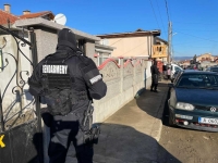 Мащабна полицейска операция в Карнобат