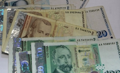 Бизнесът твърдо против скока на минималната заплата на 560 лв.