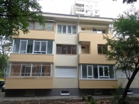 Обновиха стара сграда на ул. „Поп Грую“ със средства по ОПРР и с подкрепата на Общината 