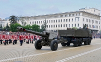 Грандиозен военен парад за празника Гергьовден 