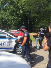 Седем задържани при спецакция срещу битовата престъпност в Бургас