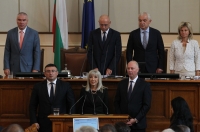 Депутатите гласуваха тримата нови министри