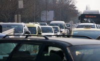 Няма да забраняваме вноса на дизелови автомобили