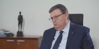 Сотир Цацаров депозира оставката си