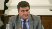 Златев уличи Домусчиев в конфликт на интереси