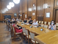 Обсъдиха новите правила за организиране на храненето в училищните столове 