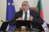 Премиерът спря отпуските на министрите