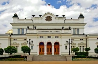 Гласуването на тримата нови министри отпадна от дневния ред