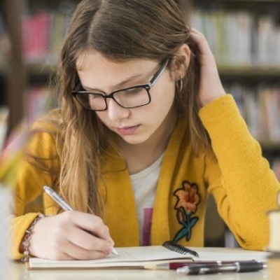 Търсят се бъдещите поети на Бургас