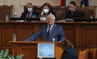 Бюджетът е на дефицит с 619 млн. лева, но кабинетът няма да предлага актуализация