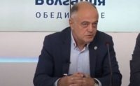 Три служби са подслушвали и следили политици през последните три месеца