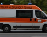 35-годишен бургазлия беше ранен с нож в корема и главата до спирката на БСУ  