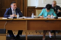 Правната комисия единодушно отхвърли ветото на президента върху Изборния кодекс