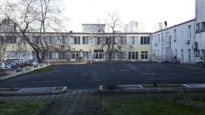  Кръвният център на УМБАЛ се премести зад Първа поликлиника