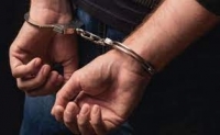Двама военни задържани за шпионаж