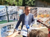 Кметът даде старт на проекта за нова библиотека
