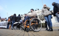 Джипита ще ваксинират срещу COVID-19 и желаещи извън пациентските им листи