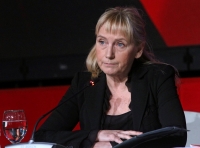 Галъп: Обществото съчувства на Йончева по обвинението за "пране на пари"