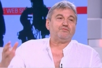 Награждават Петьо Блъсков с орден „Св. Св. Кирил и Методий“ за принос в журналистиката 