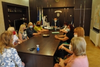 Подписаха новите колективни трудови договори в сферата на образованието и на общинското здравеопазване 