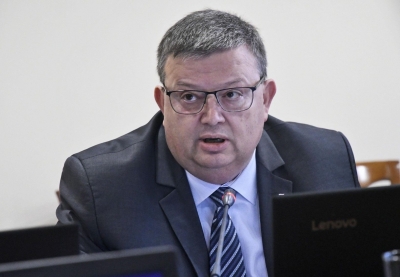 Николай Малинов обвинен в шпионаж, Решетников със забрана да влиза в България