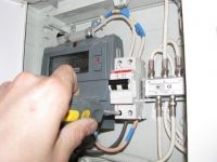 Клиентите на EVN могат сами да отчитат електромерите си