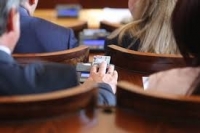 Окончателно: 90 дни неплатен отпуск ще се счита за стаж