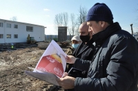 Димитър Николов инспектира строежа на новия корпус на ПГ по компютърно програмиране и иновации 